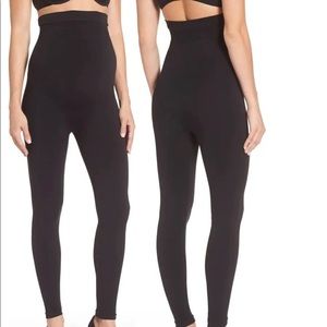 Mama Look at Me Now Seamless Maternity Leggings
SPANX®